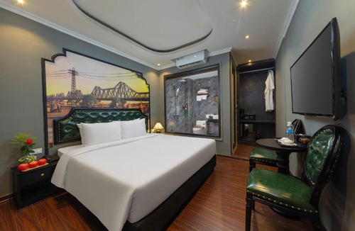 Old Quarter Hotel | Ensora Hotel & Travel