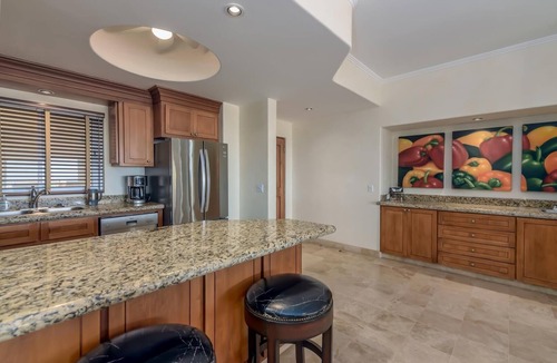 Zona Hotelera Condo | Entire Oceanfront Condo in Paradise 3 bed/2 bath, San José del Cabo
