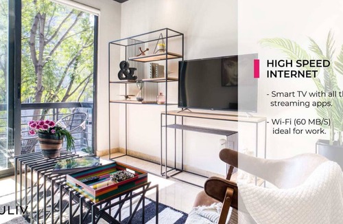 Colonia Cuauhtemoc Apartment | Equipped Apt w/Pvt Balcony in Reforma | Gym+Rooftop+Grill 2BR