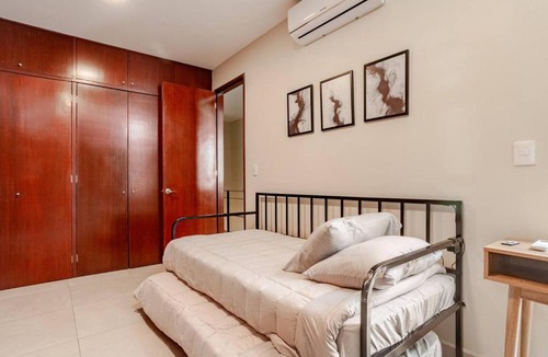 Roma Sur Apartment | Escápate a un dúplex exclusivo con vino y terraza