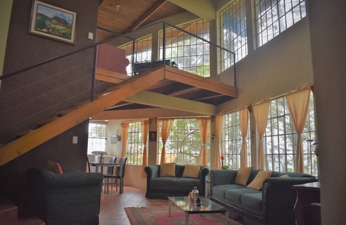 Santa Catarina Barahona Cabin | Escape to nature just minutes from Antigua Guatemala.