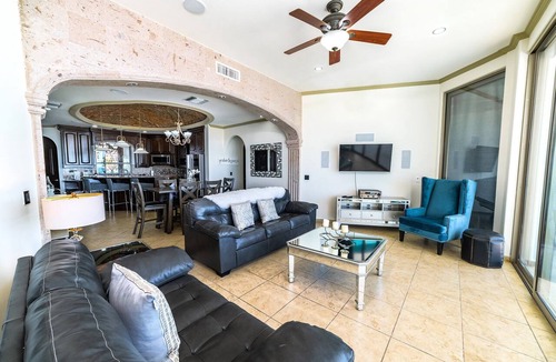 Puerto Penasco Condo | Esmeralda Beach Resort 2 Bedrooms Condo B 203