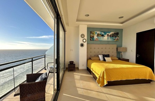 Mazatlan Apartment | espectacular vista/mar/pie de playa by PartnerHost