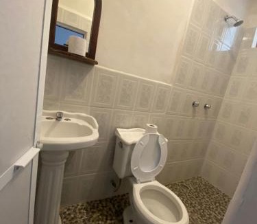 Lazaro Cardenas House | ESPERANZA Casa de Huéspedes