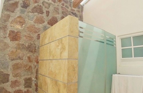 Macheros Bed & Breakfast | Eucaliptos Med Spa