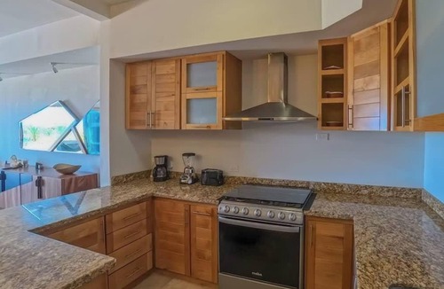 La Paz Condo | Everything Nearby Beach, Pool, Gym, Tennis