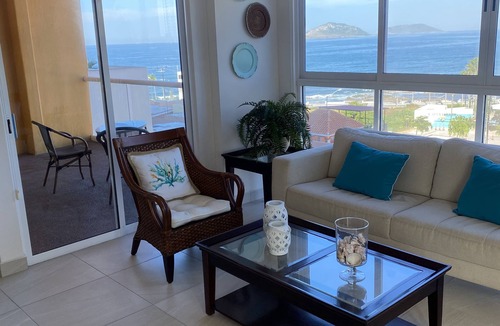 Balcones de Loma Linda Apartment | Excellent condo nice view near the beach