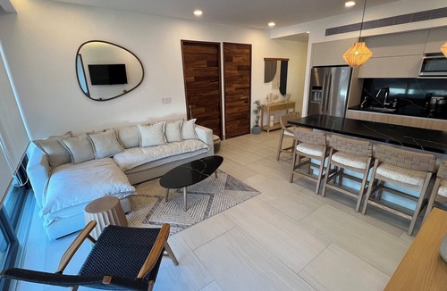 Bucerias Apartment | Exclusive 3-bedroom apartment in luxurious beach front condo in Bucerías