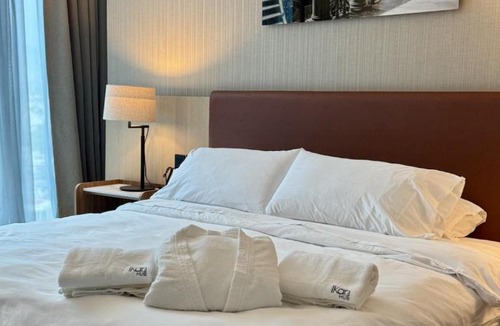 Benito Juarez Apartment | Executive WTC View Suite w Pool