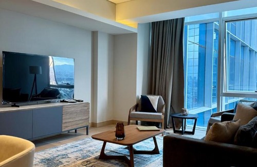 Benito Juarez Apartment | Executive WTC View Suite w Pool