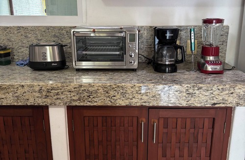 Zihuatanejo Condo | Experience a beautiful gateway in Colonia La Ropa at Residencial Los Mangos.