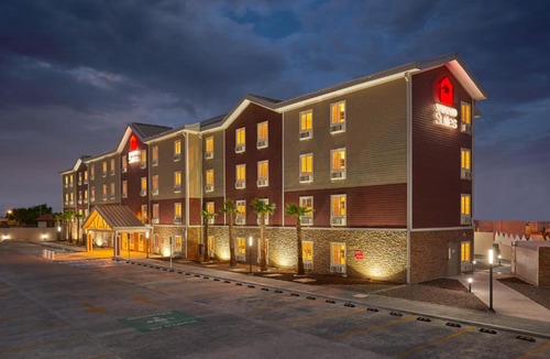 Ciudad del Carmen Hotel | Extended Suites Ciudad del Carmen Aeropuerto