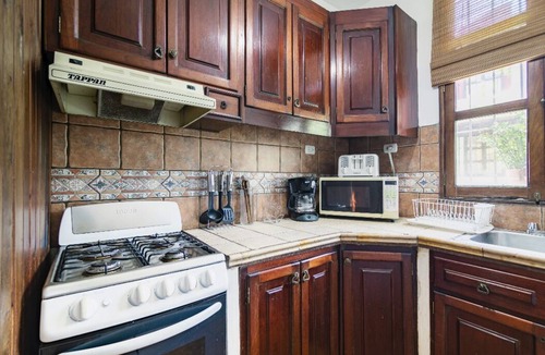 Santa Ana Villa | Fabulous-all equipped 4 bedroom Villa in Antigua