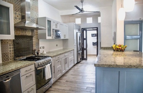 Colonia Andres House | Fabulous 4-bedroom Home, 900 Meters from Ocean in Cozumel