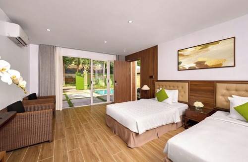 Cua Lap Resort | Famiana Green Villa