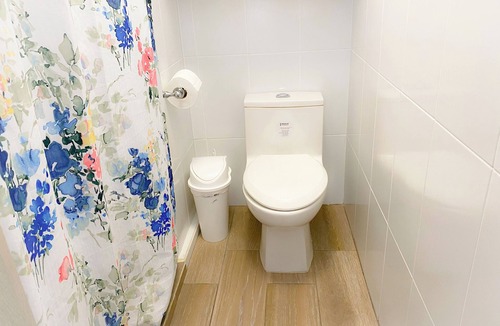 Zona 12 House | Familiar bedroom Inn Ciudad de Guatemala with AC, WiFi