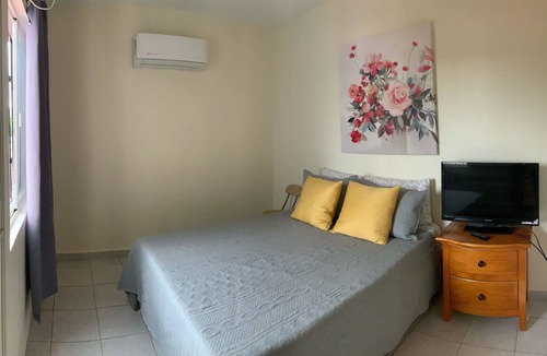 Manzanillo House | Family Home