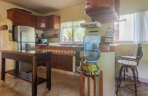 Playacar Fase I Villa | Family-sized villa 8 br in playacar Fase 1, walking to the beach