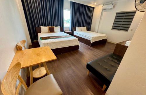Soc Son Hotel | FAMILY TRANSIT HOTEL AiRPORT