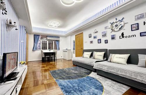 Yau Tsim Mong Apartment | Fantastic Queen beds, 4Rms beside MTR grand 14ppls 2 bathrm