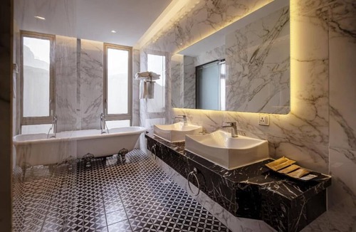 Thu Dau Mot Hotel | Feliz Executive Stay - Thu Dau Mot