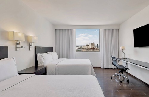 San Jose Insurgentes Hotel | Fiesta Inn Insurgentes Sur