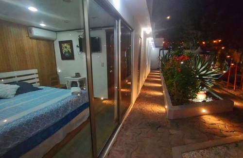 Veracruz House | FINCA BAMBINO, UNIQUE WITH A HANGING BRIDGE