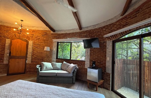 Homun House | Finca Oz