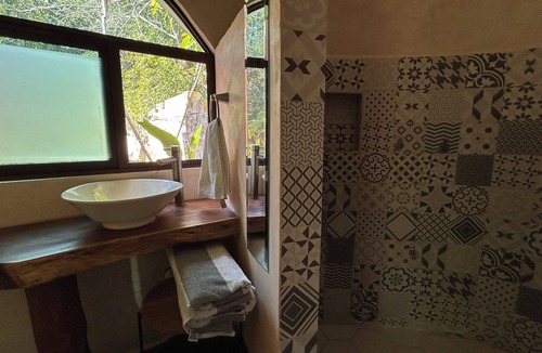 Homun House | Finca Oz
