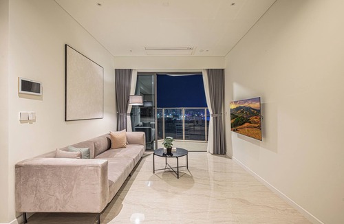 Thu Thiem Apartment | First Class Resident Suite, CBD, City & River View