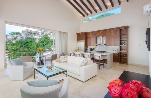 Conchas Chinas Condo | First Class Penthouse at V Conchas Chinas