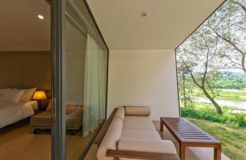 Ngoc Quang Apartment | FLAMINGOS DAI LAI RESORT - luxury