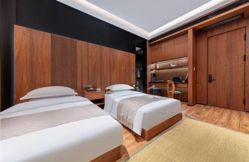 Datong City Center Hotel | Floral Lux Hotel No7 Mansion Lodge