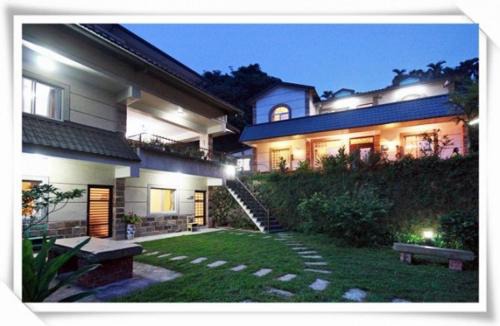 Gukeng Bed & Breakfast | Flourish B&B