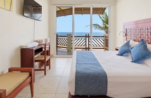 Bajos de Chila Apartment | Four bedroom, ocean front, Vivo Resorts, Palmarito