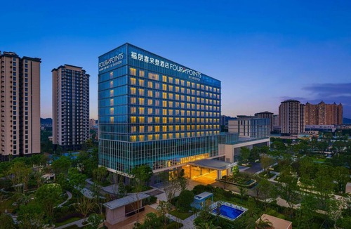 Wutongqiao District Hotel | Four Points by Sheraton Leshan