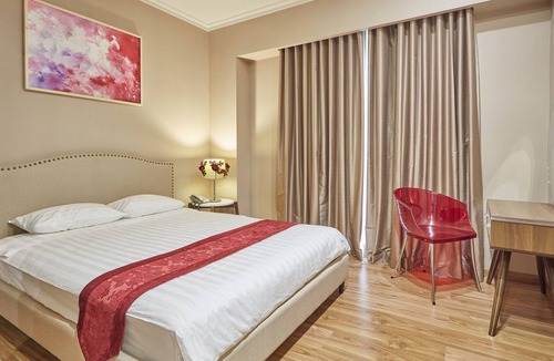 Phuong 6 Apartment | Free AIRPORT PICKUP! Sunny & Central Apt ☆☆☆☆☆