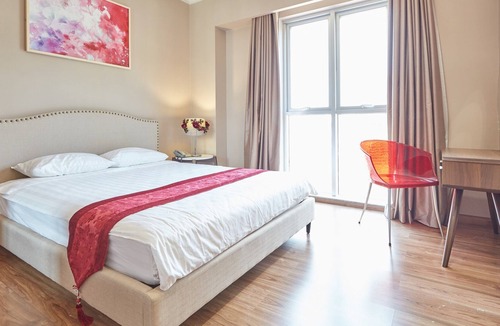 Phuong 6 Apartment | Free AIRPORT PICKUP! Sunny & Central Apt ☆☆☆☆☆