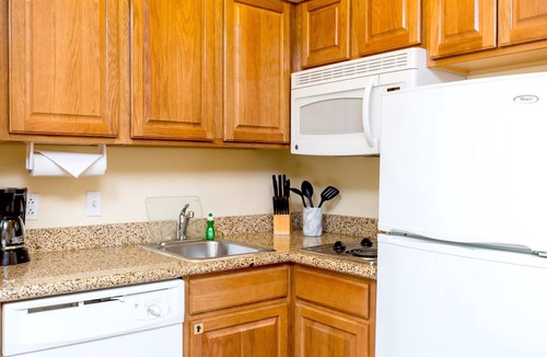 McAllen Apartment | Free Breakfast. Outdoor Pool & Hot Tub. Quick Drive to the University of Texas Rio Grande Valley!
