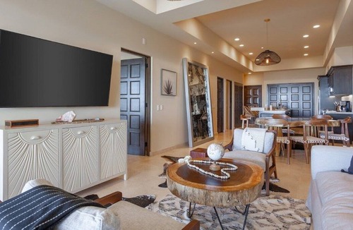 Cabo San Lucas Condo | FREE Cruise! CCV Quivira-PvtPool/Spa, 7Resorts, Lux Ground Pent, Golf, FirePit