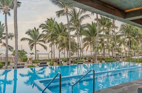 South Hotel Zone Resort | Friendly Fun Vallarta Different Experiences - All Inclusive
