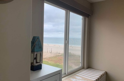 Centro Playas Condo | Front Beach Condo in the heart of Rosarito! All the action is steps away!