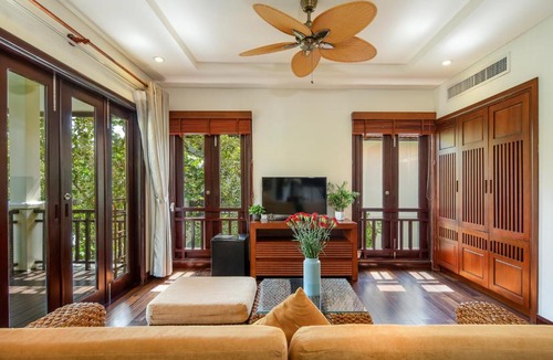 Ngu Hanh Son House | Fu Beach Villas Resort Private Pool Da Nang