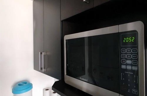 Zona 12 Apartment | Fully Furnished 2‑Bedroom Apartment Near USAC.