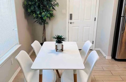 Edinburg Apartment | Furnished 3BR/2BA Monthly Stays Gated + Golf Workspace Near Hospitals