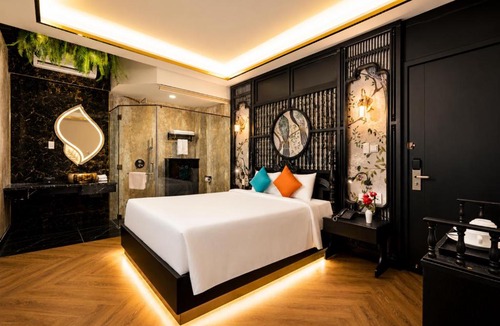 Nguyen Thai Binh Hotel | G8 Riverside Hotel Saigon