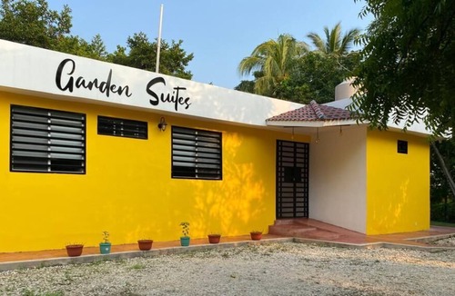 Comalcalco Hotel | Garden Suites Comalcalco
