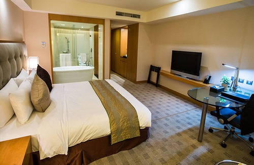 Zuoying District Hotel | Garden Villa