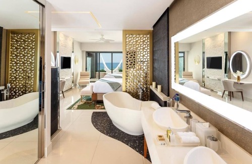 Maneadero Resort | Garza Blanca Resort & Spa Los Cabos - 1 BR suite 2