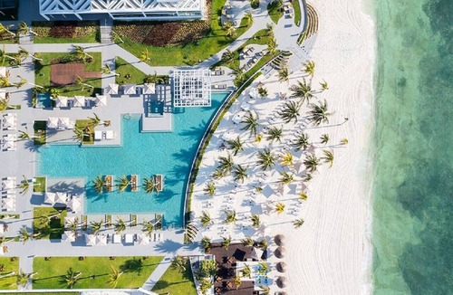 Playa Mujeres Villa | ​[GARZA BLANCA] All-Inclusive Optional/Luxe Oceanfront Beach Resort